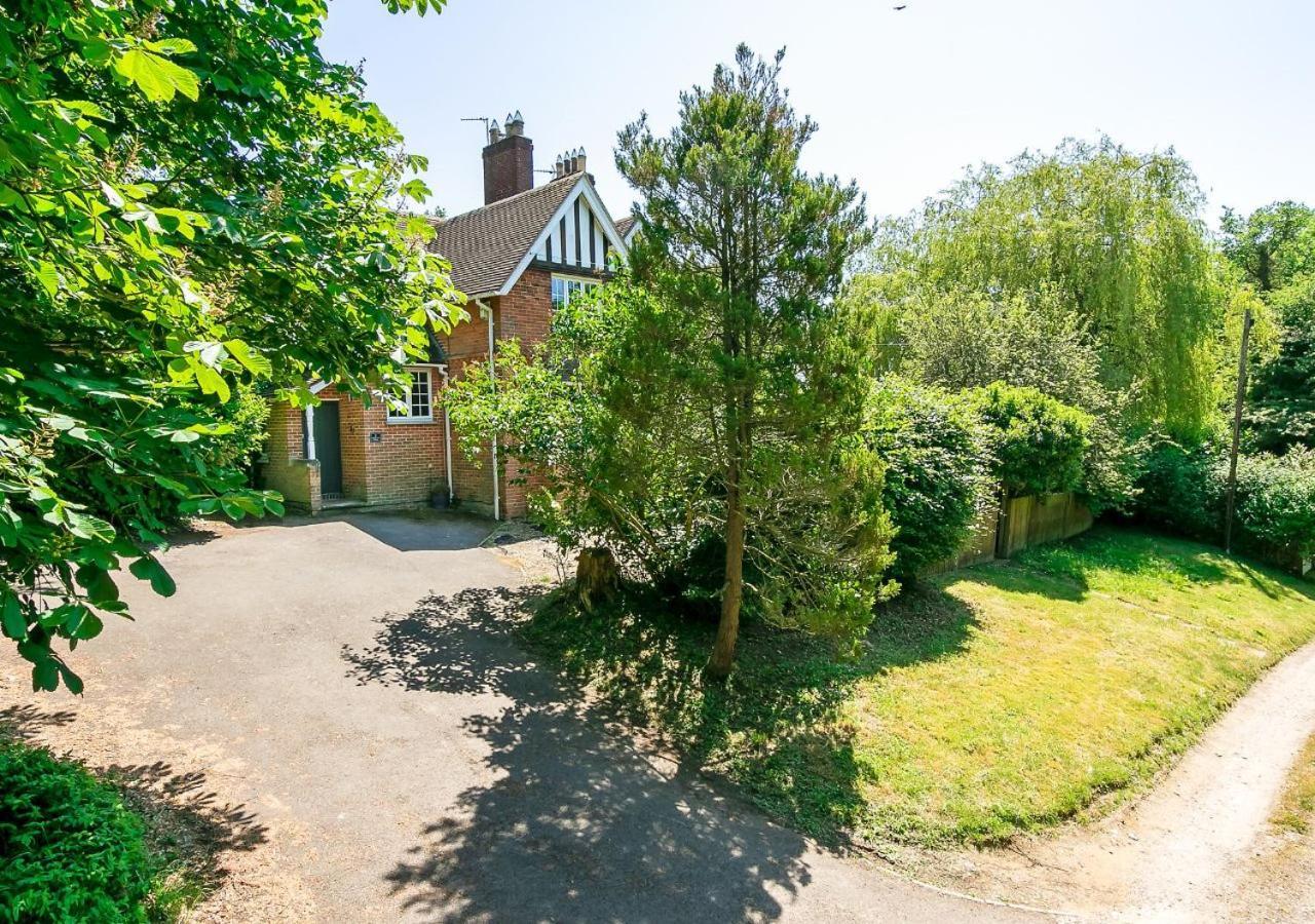 Lodge Farm - Stunning 3 Bed With Large Garden! Beckley  Экстерьер фото